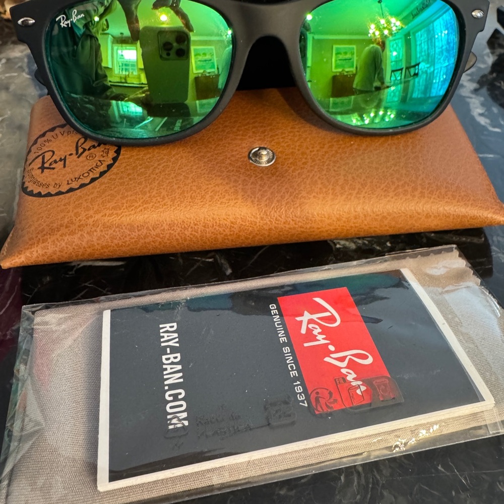 Ray-Ban Wayfarer Black Frames